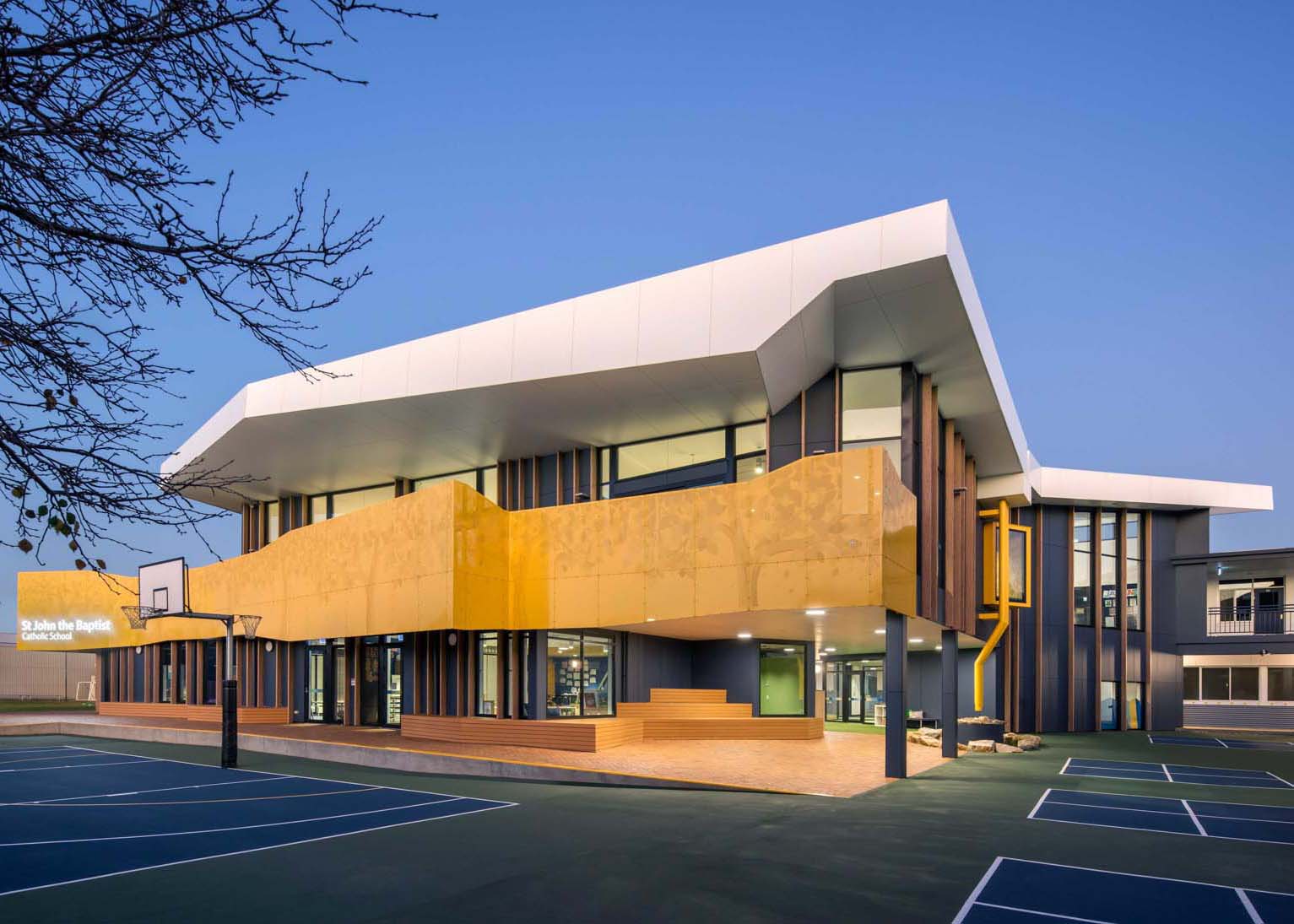 St John The Baptist School